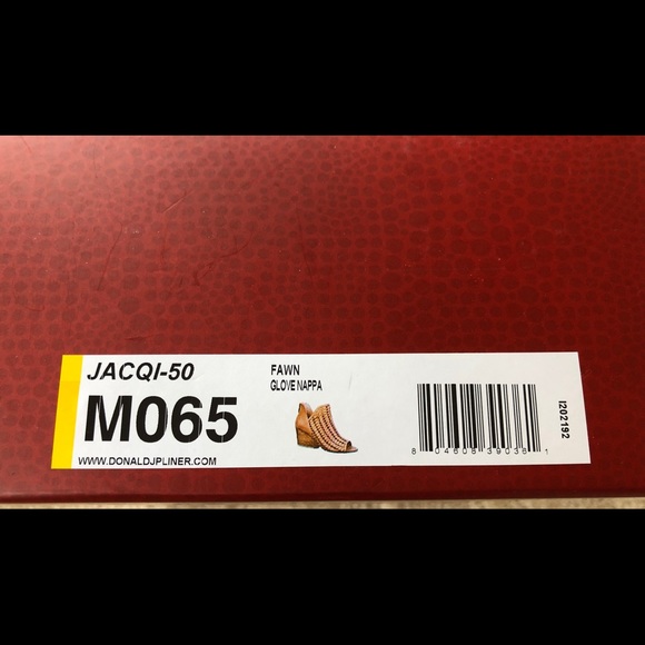 Donald Pliner Joaquin Wedge Bootie - Picture 7 of 8